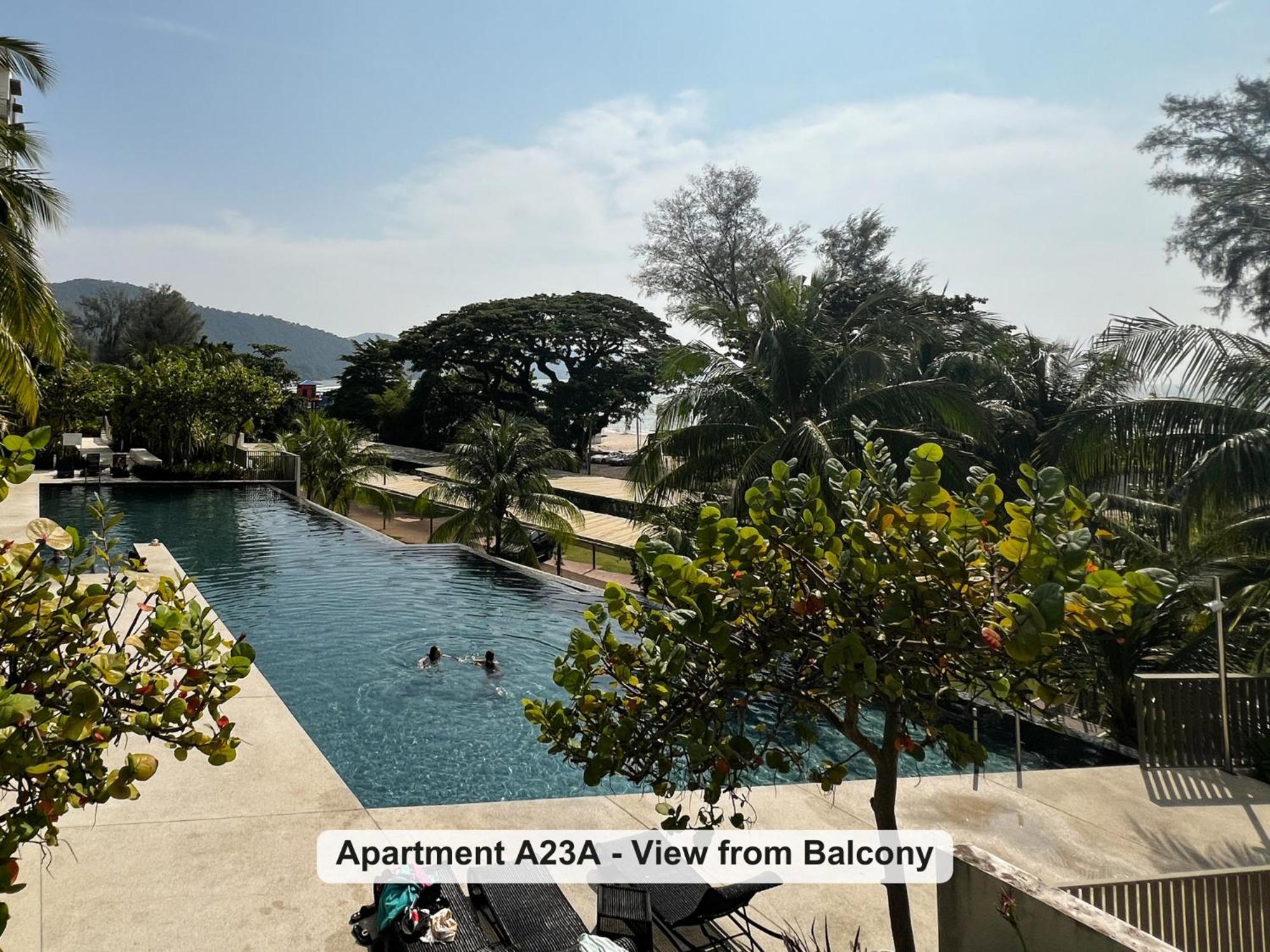 By The Sea- Pool And Sea View Apartment Batu Ferringhi