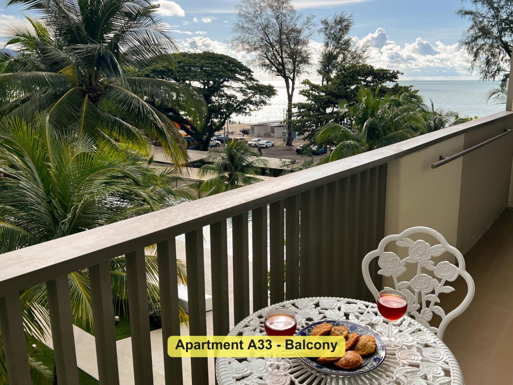 Apartment By The Sea- Pool And Sea View