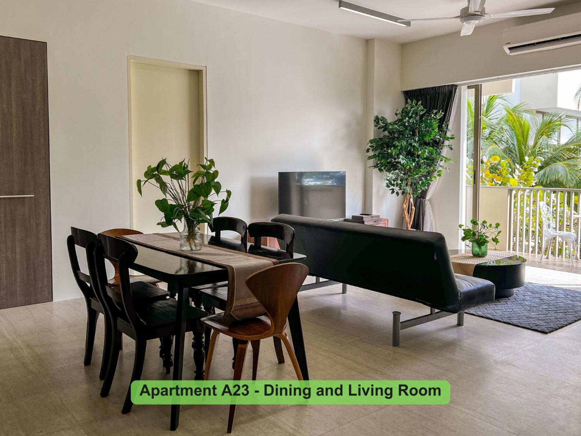 By The Sea- Pool And Sea View Apartment